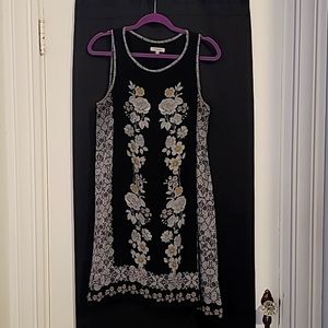 Flower print sleeveless black and grey dress size large